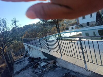 Foto: ubicación del muro junto a la piscina